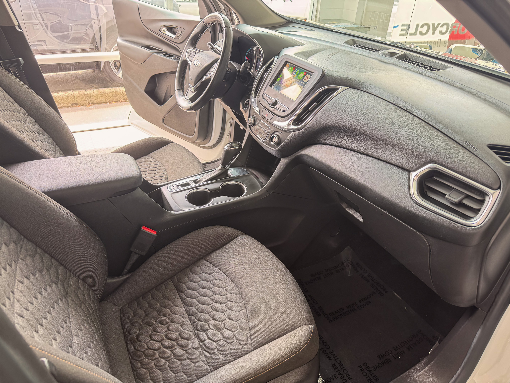Used 2019 Chevrolet Equinox FWD LT w/ 1LT image 14