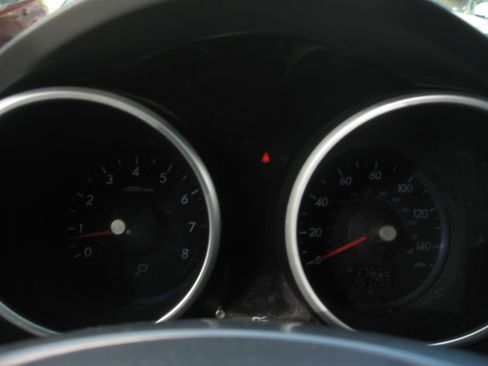 Used 2013 Subaru Tribeca Limited image 10