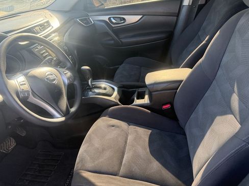 Used 2016 Nissan Rogue AWD image 3