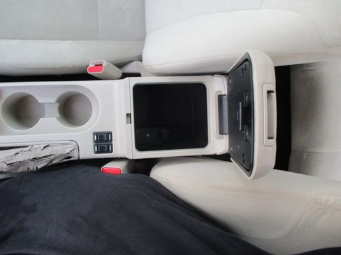 Used 2010 Subaru Impreza 2.5i Premium image 34