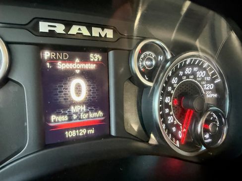 Used 2020 RAM 3500 Tradesman image 12