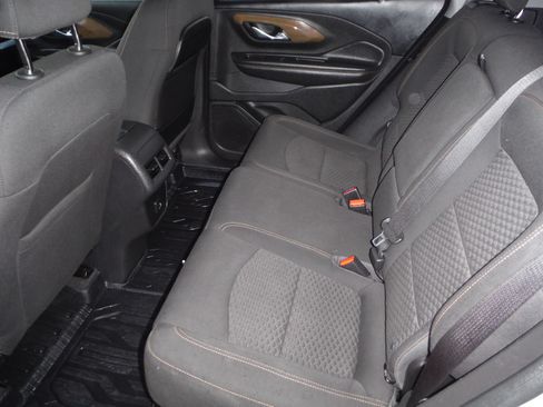 Used 2019 GMC Terrain SLE image 11