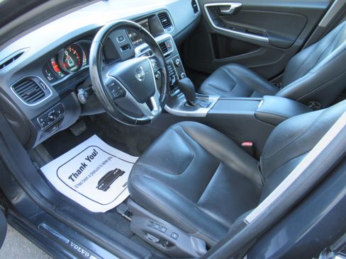 Used 2015 Volvo S60 T5 Premier Plus AWD image 10