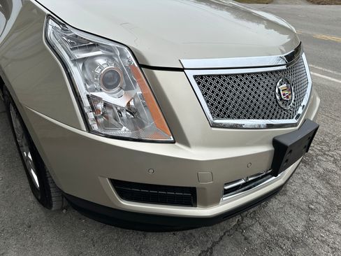 Used 2013 Cadillac SRX Luxury image 11