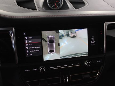 Used 2020 Porsche Macan S AWD/4WD image 26