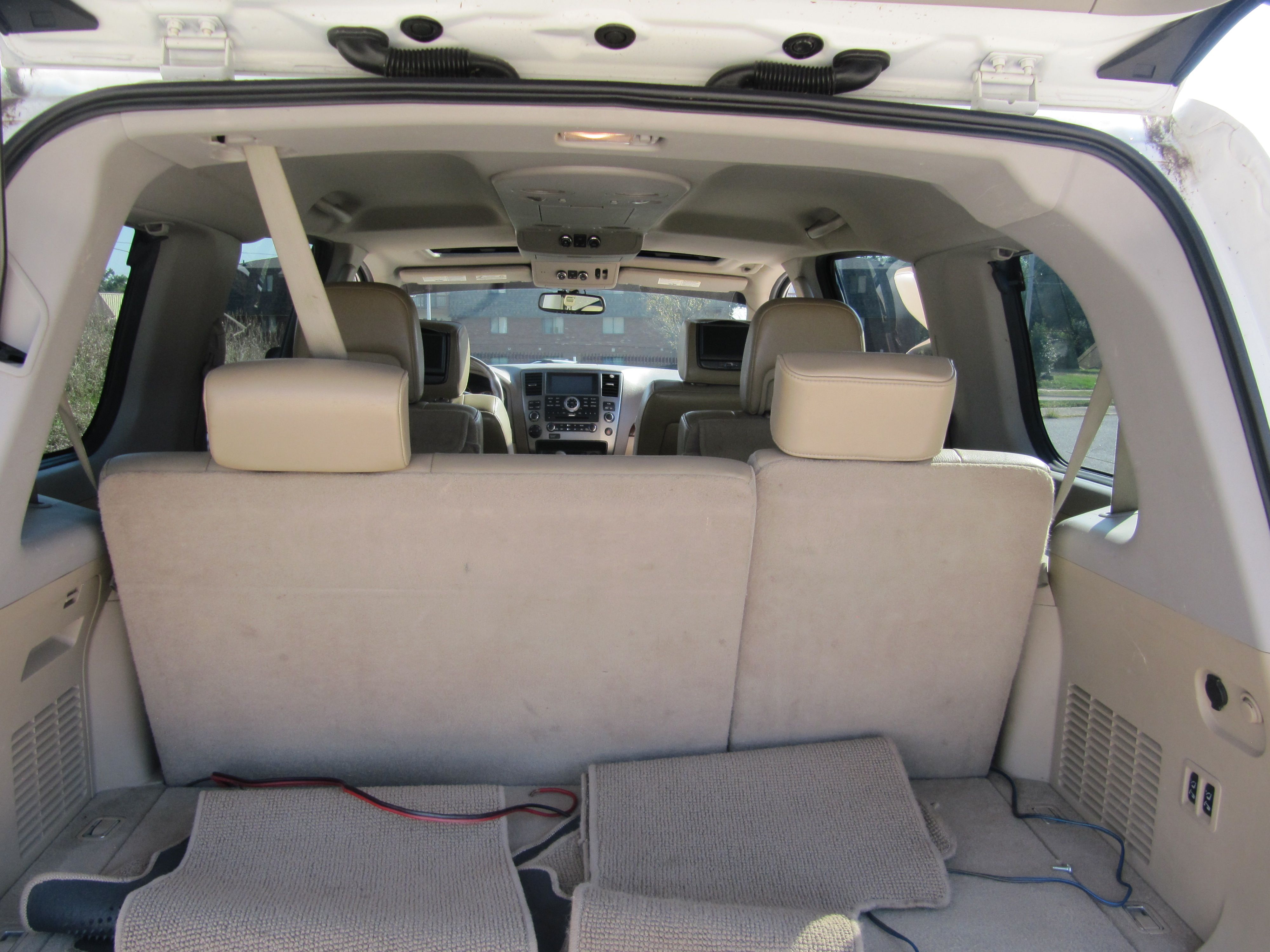 Used 2014 Nissan Armada Platinum AWD/4WD image 19