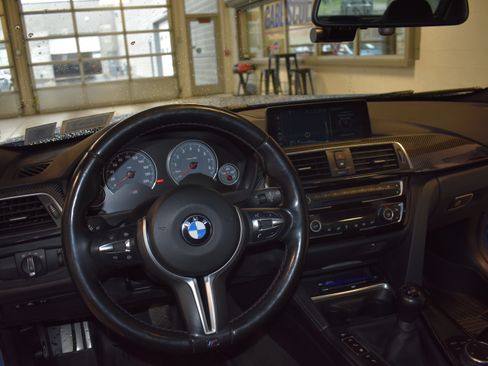 Used 2017 BMW M3 Sedan RWD image 25