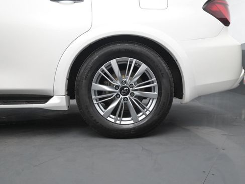 Used 2018 INFINITI QX80 image 11