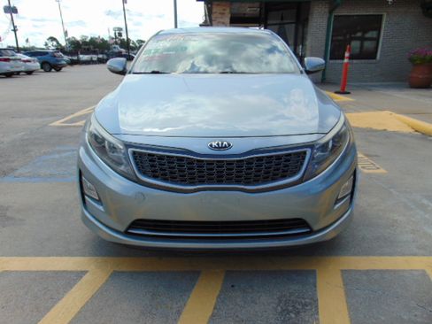 Used 2015 Kia Optima LX image 3