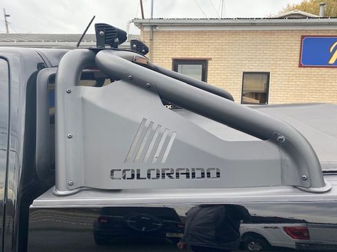 Used 2020 Chevrolet Colorado Z71 image 22