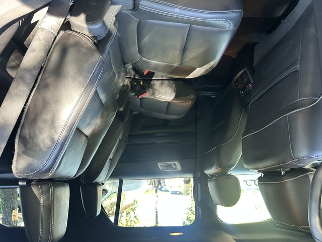Used 2015 Ford Explorer 4WD Sport image 26