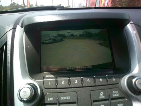 Used 2015 Chevrolet Equinox LT FWD image 17