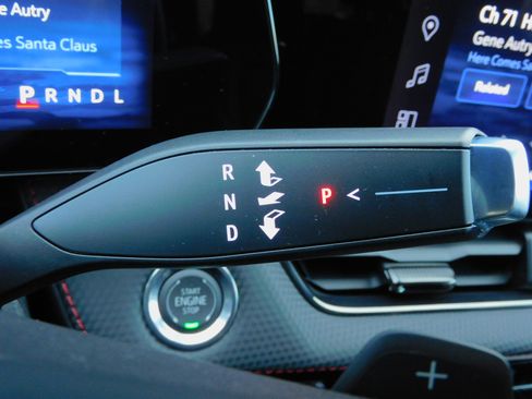 New 2026 Chevrolet Equinox RS image 36