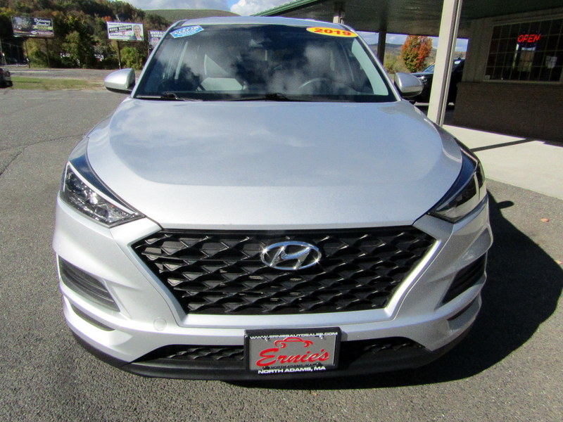 Used 2019 Hyundai Tucson AWD SE image 3