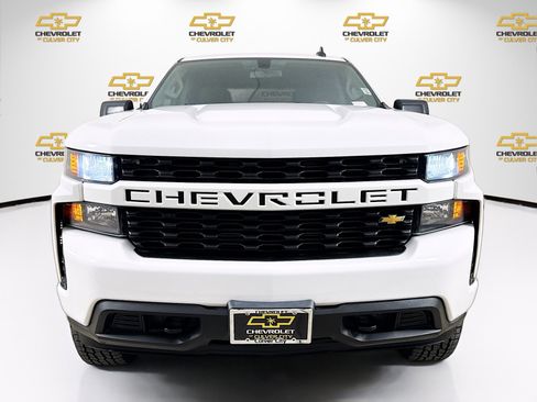 Used 2022 Chevrolet Silverado 1500 Limited Custom image 2