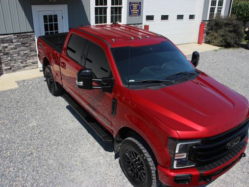 Used 2022 Ford F250 4x4 Crew Cab Super Duty image 9