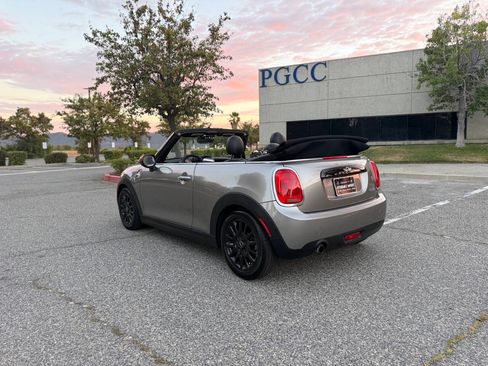 Used 2017 MINI Cooper Convertible FWD image 15