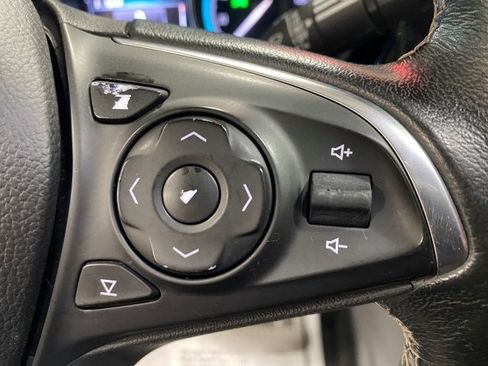 Used 2017 Buick Envision FWD Essence image 17