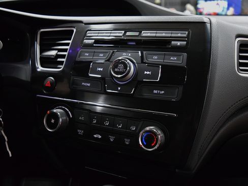 Used 2013 Honda Civic LX Coupe image 25
