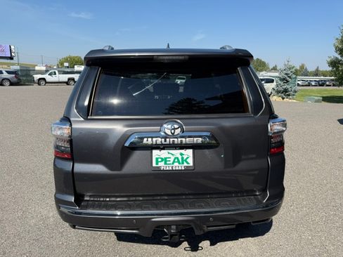 Used 2016 Toyota 4Runner 4WD image 4