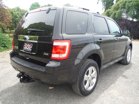 Used 2011 Ford Escape 2WD Limited image 7