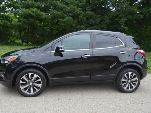 Used 2017 Buick Encore AWD Preferred image 1