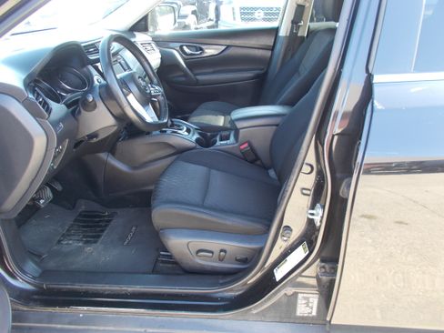 Used 2020 Nissan Rogue AWD image 7