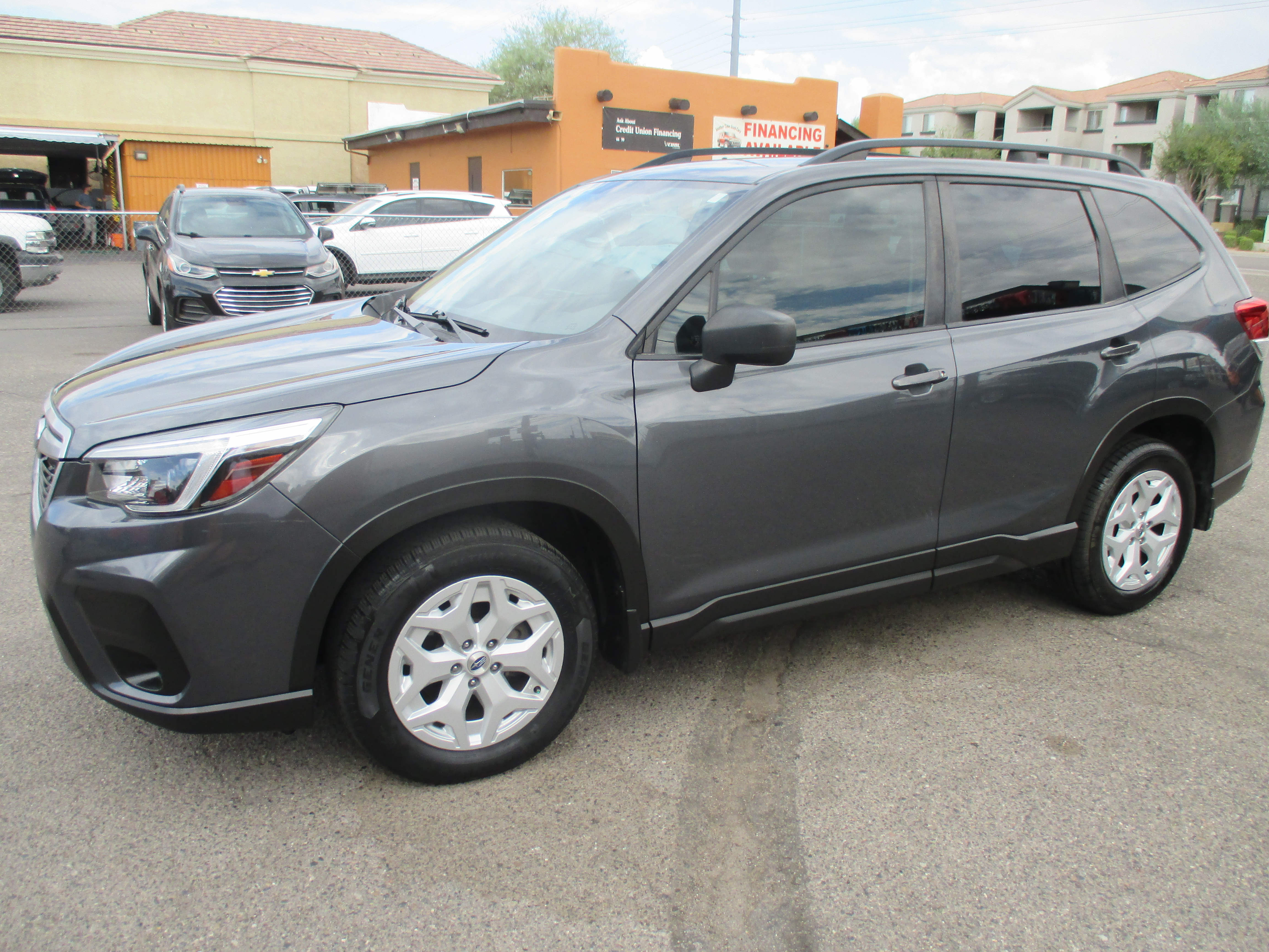 Used 2021 Subaru Forester 2.5i Premium Sport Utility 4D AWD/4WD image 13