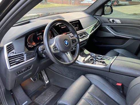 Used 2022 BMW X7 M50i AWD/4WD image 10