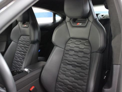 Used 2023 Audi RS e-tron GT image 42