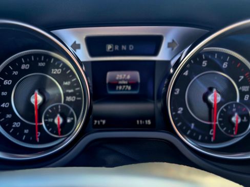 Used 2020 Mercedes-Benz SL 450 image 26