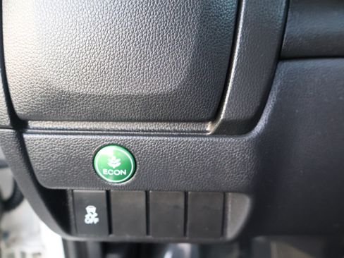 Used 2020 Honda Fit LX image 18