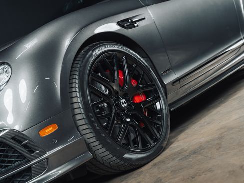 Used 2018 Bentley Continental GT Supersports Convertible AWD/4WD image 27