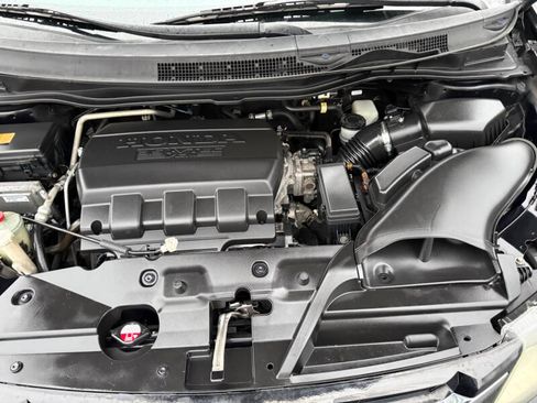 Used 2016 Honda Odyssey SE image 18