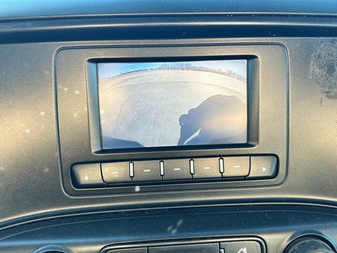 Used 2016 Chevrolet Silverado 1500 image 12