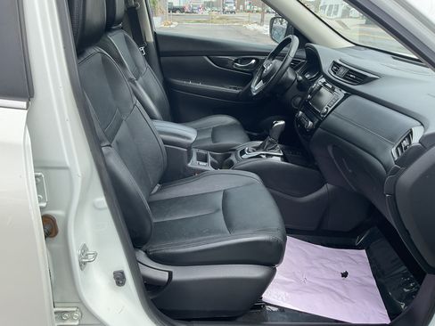 Used 2018 Nissan Rogue AWD SL w/ SL Premium Package image 8