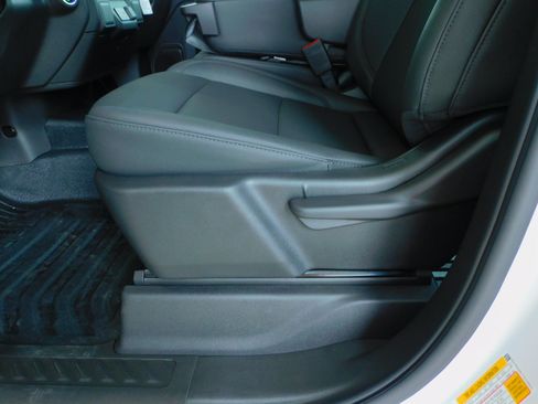New 2026 Chevrolet Silverado 1500 W/T image 16