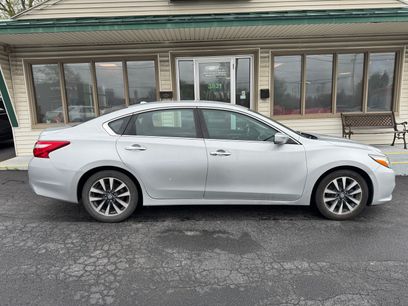 Used 2017 Nissan Altima 2.5 SV