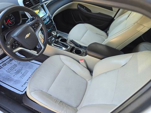 Used 2014 Chevrolet Malibu LT image 18