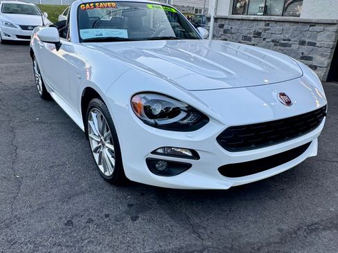 Used 2020 FIAT 124 Spider Lusso Convertible 2D RWD image 6
