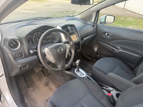 Used 2015 Nissan Versa Note SV image 10