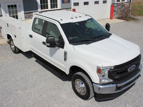Used 2020 Ford F350 Super Duty XL image 9
