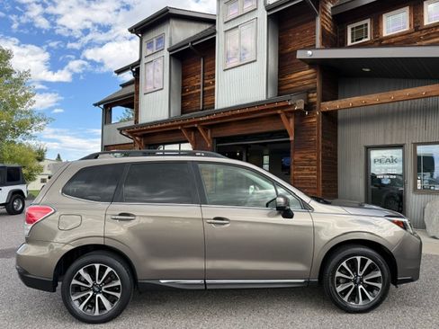 Used 2017 Subaru Forester 2.0XT Touring AWD/4WD image 6