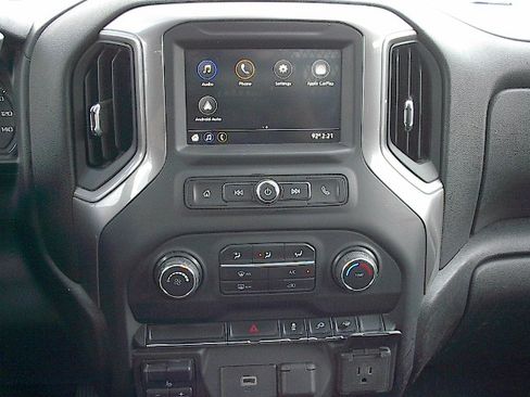 Used 2020 Chevrolet Silverado 2500 W/T RWD image 16