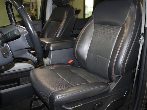 Used 2023 Ford F250 Lariat image 27