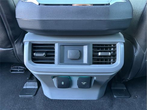 Used 2024 Ford F150 XLT image 44