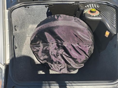 Used 2000 Porsche Boxster image 16