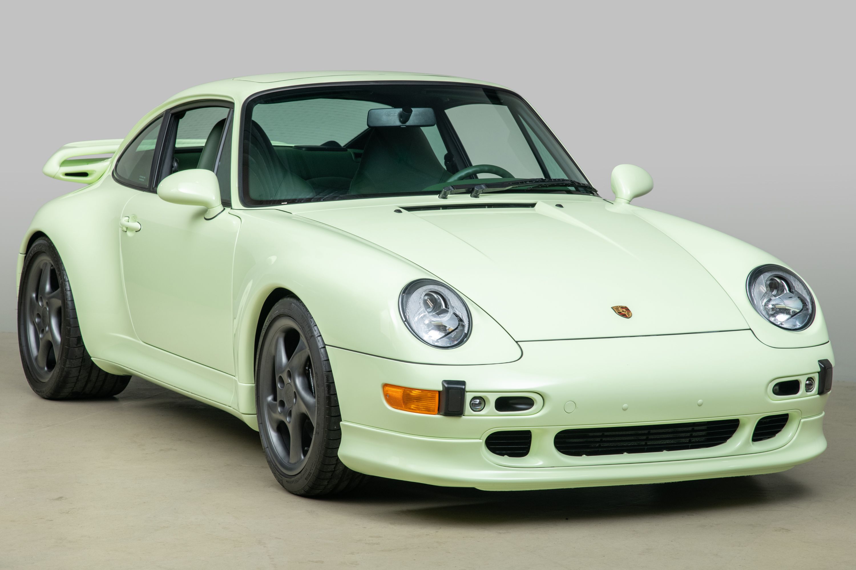 Used 1998 Porsche 911 Carrera S RWD image 12