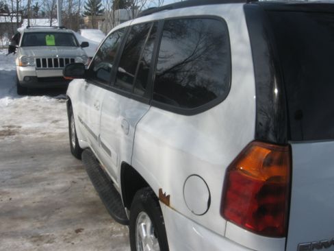 Used 2005 GMC Envoy image 6
