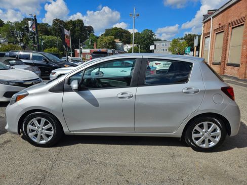 Used 2015 Toyota Yaris LE image 3
